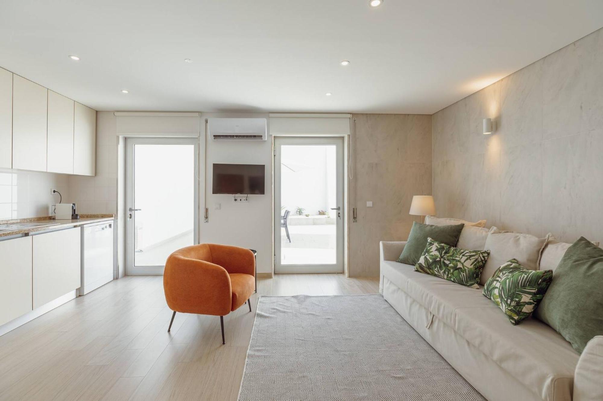 Stylish With Terrace By Hosty Porto