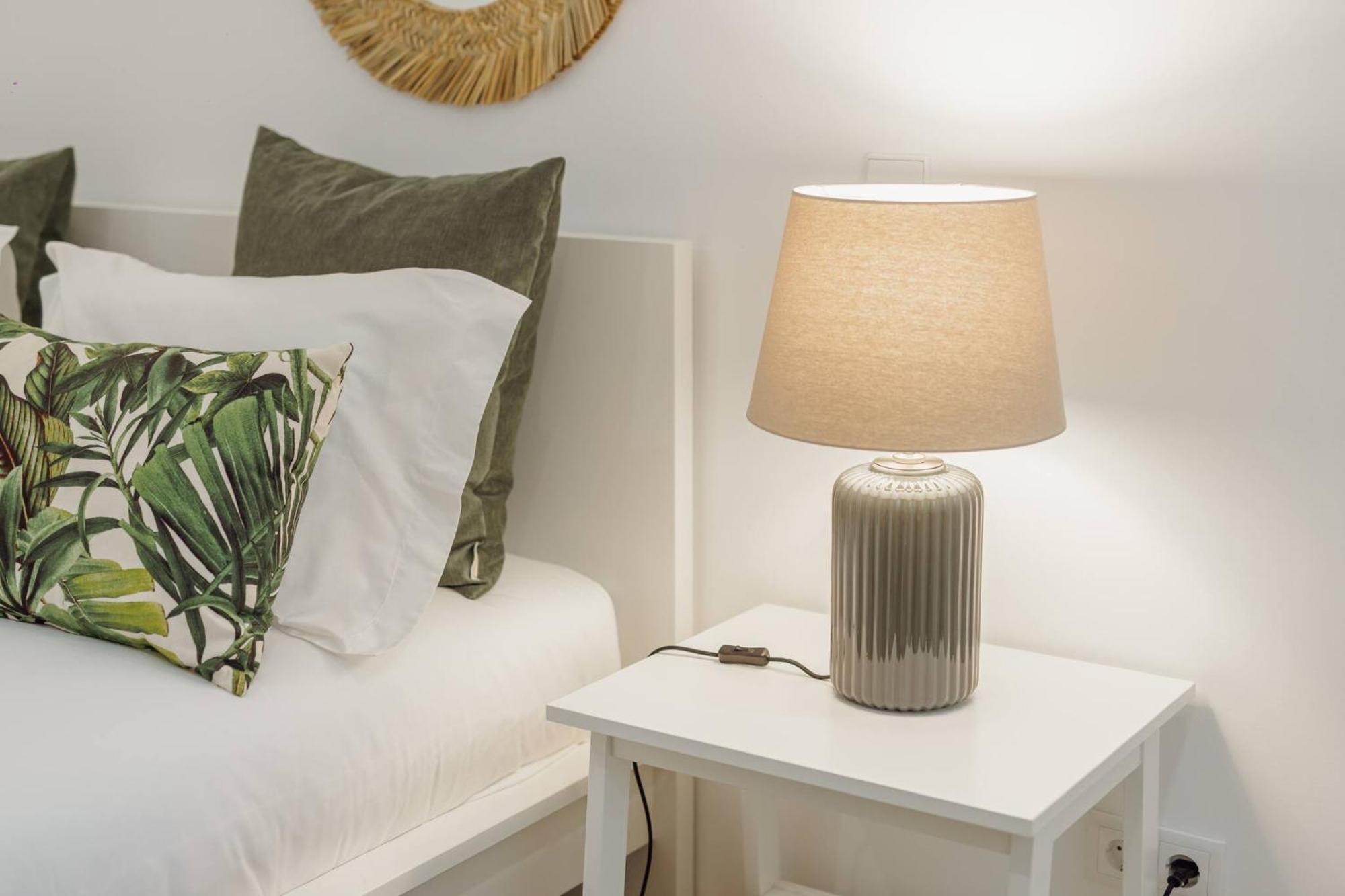 Apartment Stylish With Terrace By Hosty *